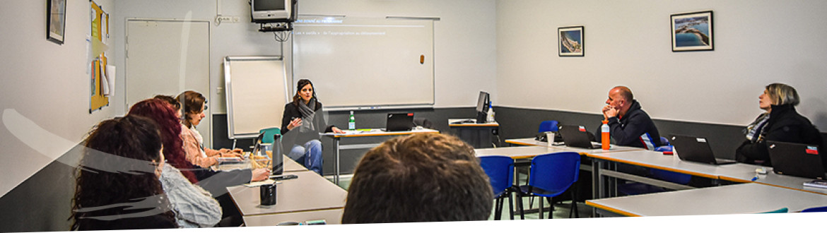 Atelier du Cirap : « Prise en charge des auteurs de violences conjugales – Construction d’une réponse en SPIP et expériences des auteurs » par Lucie Hernandez, enseignante-chercheure en psychologie