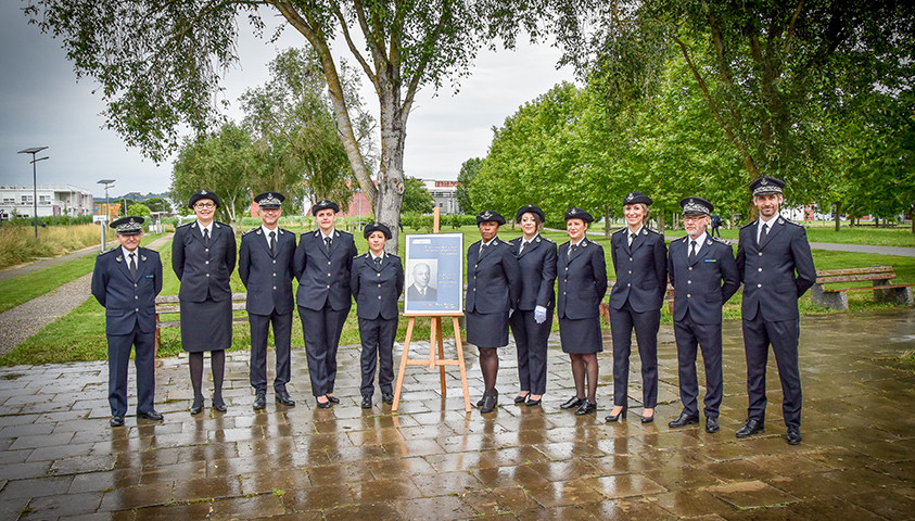Cérémonie de fin de formation de la 1e promotion de directeurs des services pénitentiaires - Tour extérieur