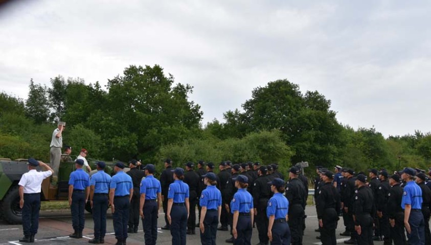 Défilé du 14 juillet 2017. Le peloton de Paris. Entraînements à Satory