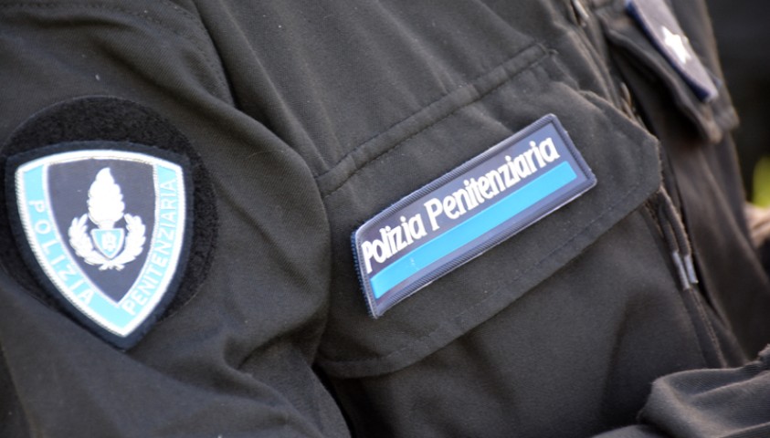 Mars 2017 : Visite d'étude d'une délégation de personnels pénitentiaires italiens sur la formation et les pratiques professionnelles des Equipes Régionales d'Intervention et de Sécurité (ERIS). 