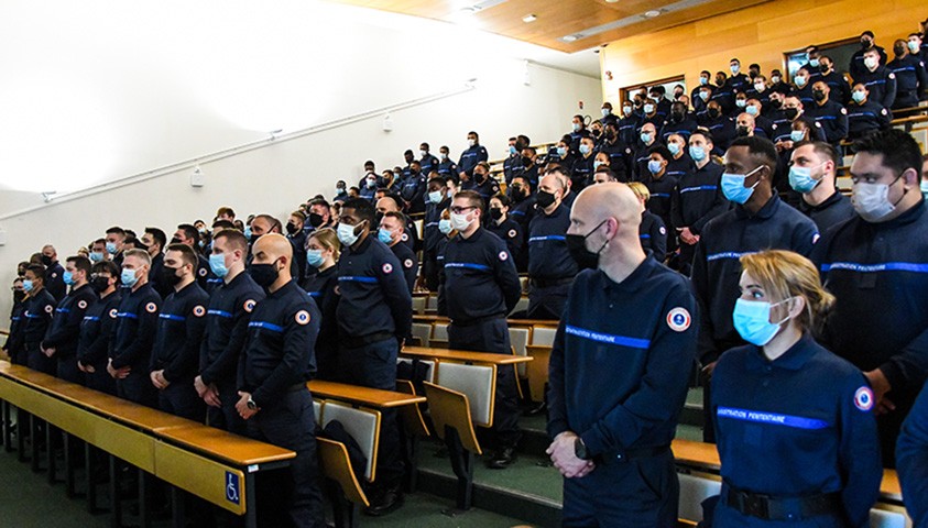 Fin de formation de la 210e promotion d’élèves surveillants – Promotion « Louis Perrot » 
