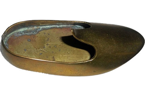 Histoire. L'art en prison. Les arts de la débrouille. Objets du quotidien