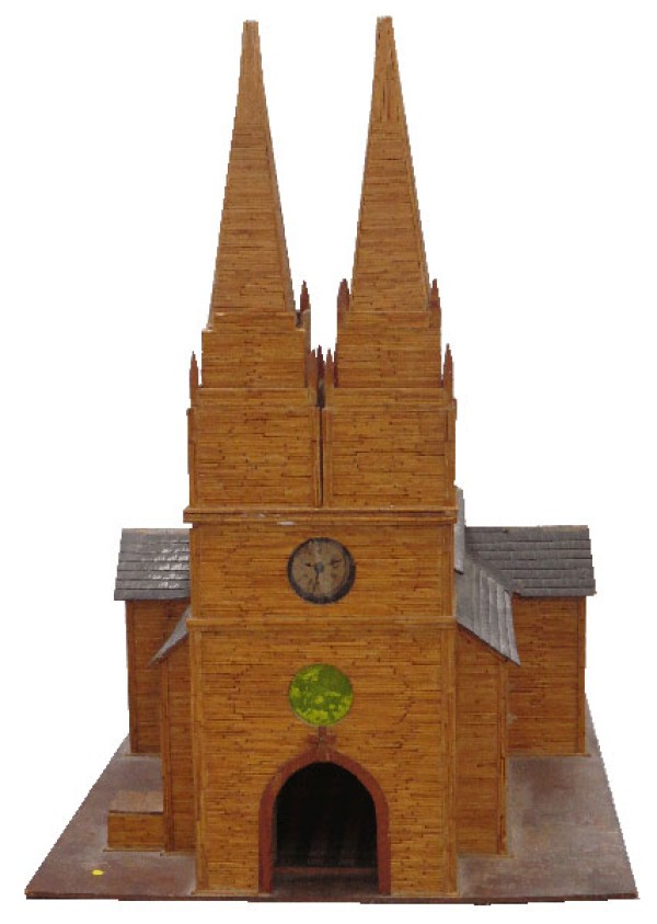 Maquette d’un édifice religieux fabriqué en allumettes