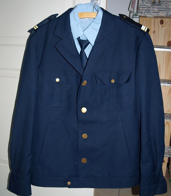 blouson agent pénitentiaire dans les années 80